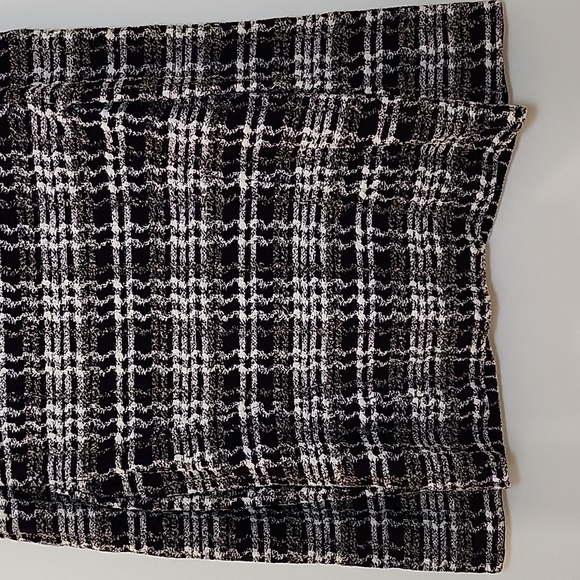 St. John Collection Tweed Iconic  plaid print Jacket Purple White Sz 10 - Picture 15 of 16